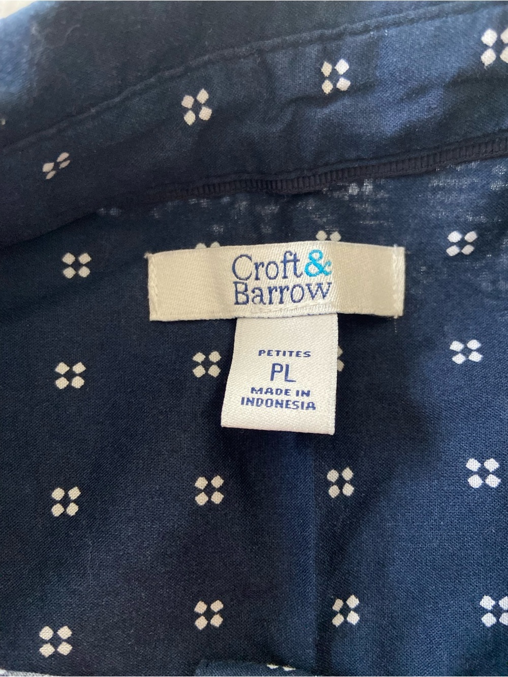 Croft & Barrow Navy 3/4 Sleeve Button-Down Shirt with White Dot Grid Size PL - Picture 3 of 13